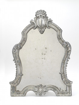 S2020/34 - Silver toilet mirror of the van Susteren family, Zilveren toiletspiegel van de familie van Susteren
